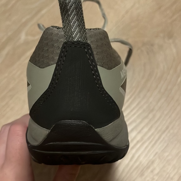 Merrell Shoes - New without tags - never worn- womens - Picture 7 of 8